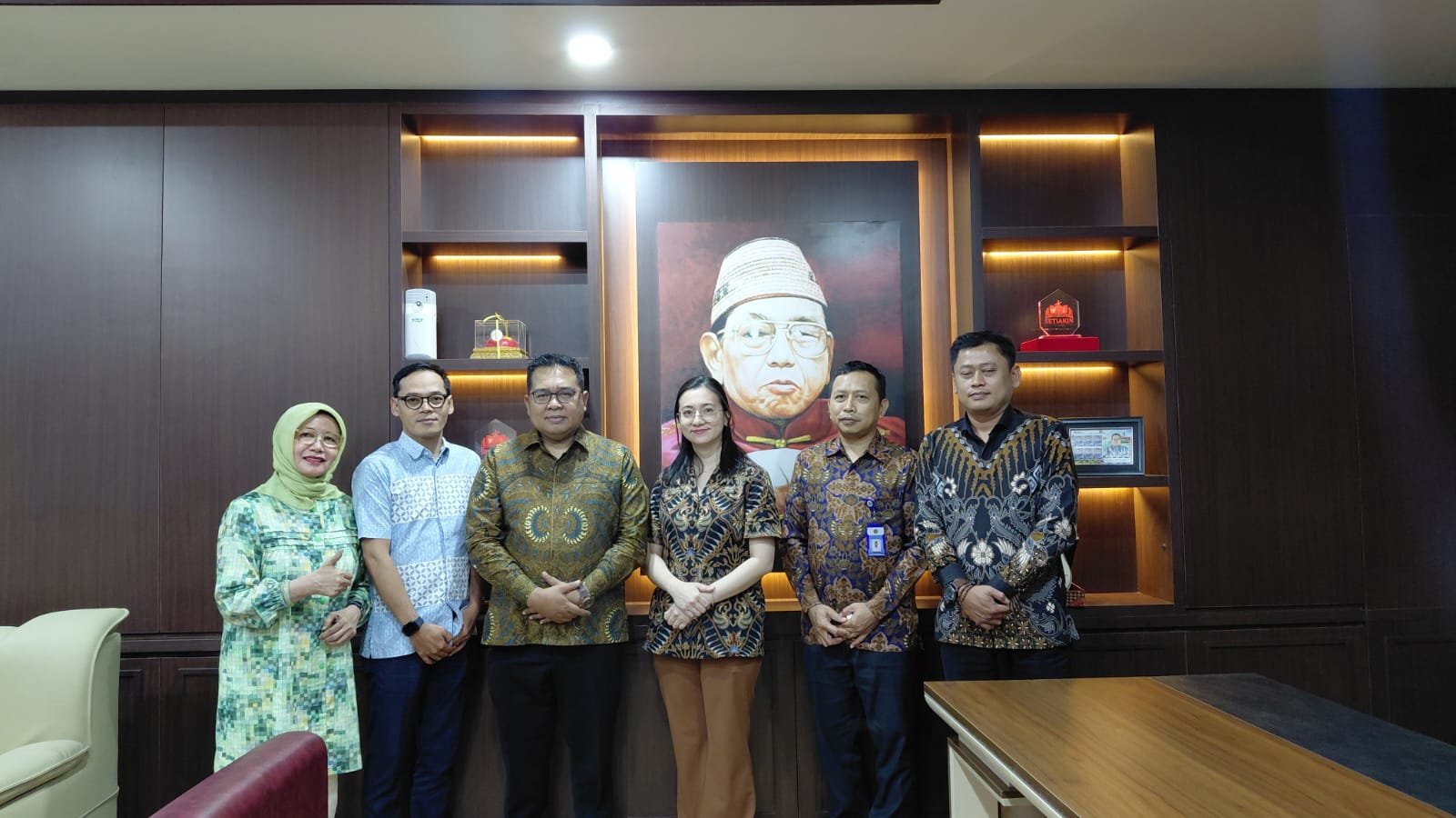 Silaturahmi Pengurus STIKIN dengan Kapusbimdik Khonghucu Kemenag, Perkuat Sinergi Pendidikan dan Pembinaan Khonghucu - Foto 1